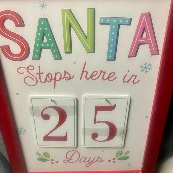NWT…Wooden easel sign… it’s a count down to Christmas sign…freestanding sign - Picture 2 of 4